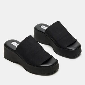 Steve Madden Slinky30 Black Platform Slides